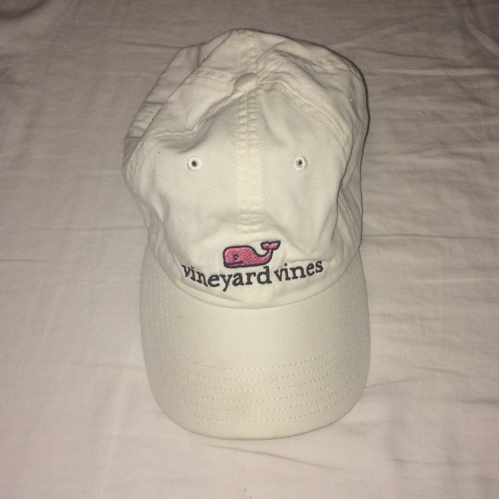 Vineyard vines white dad hat
